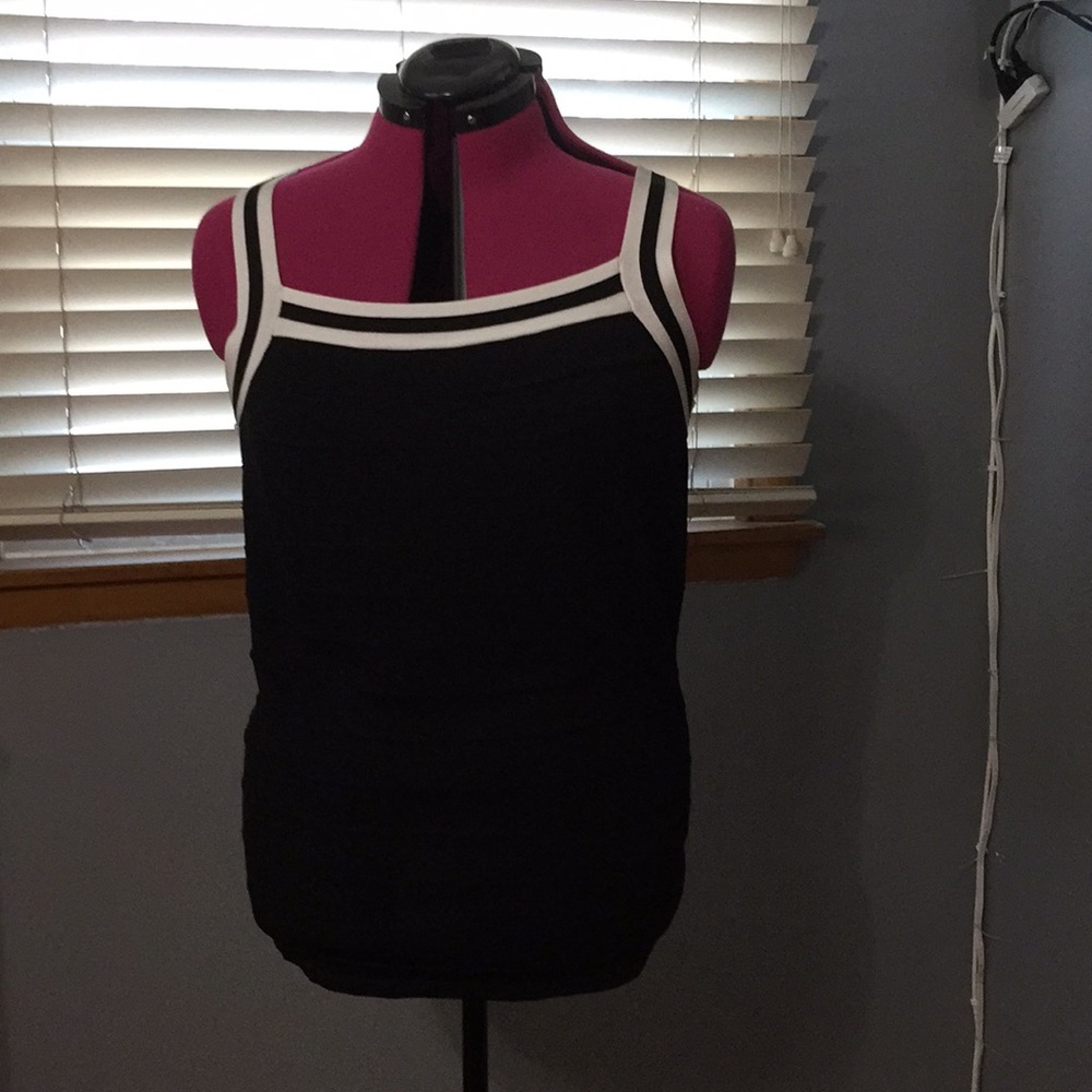 WHBM top